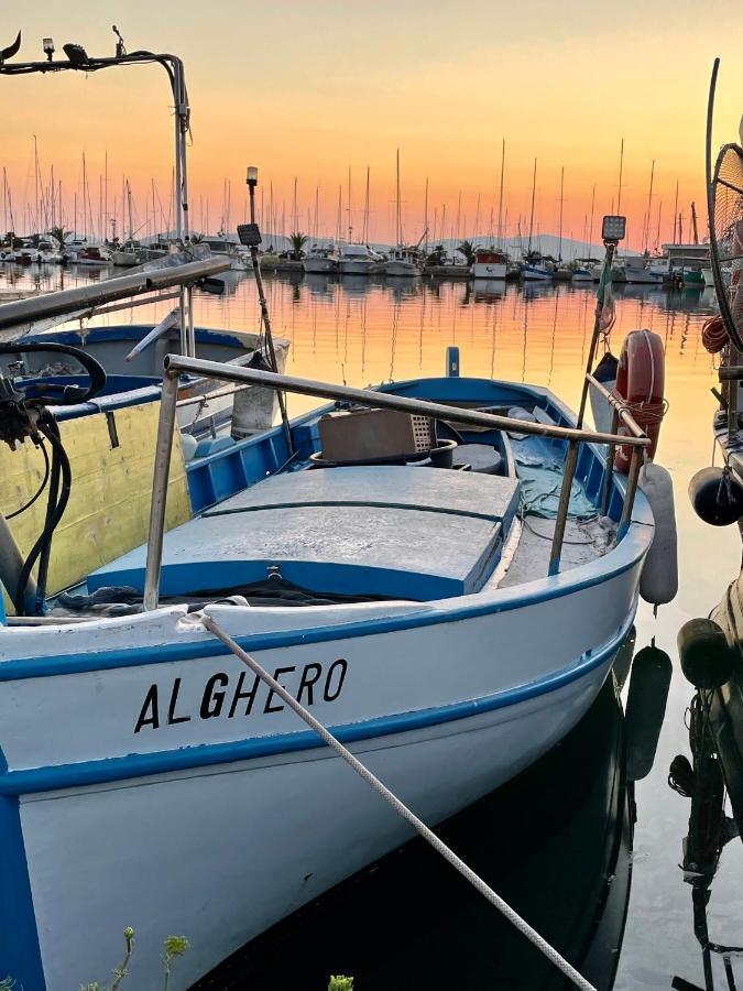 Hotel Houseboat Seabreeze Alghero Zewnętrze zdjęcie